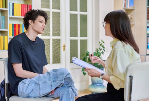 CBT for Teens: How Cognitive Behavioral Therapy Helps Adolescents Build Mental Strength