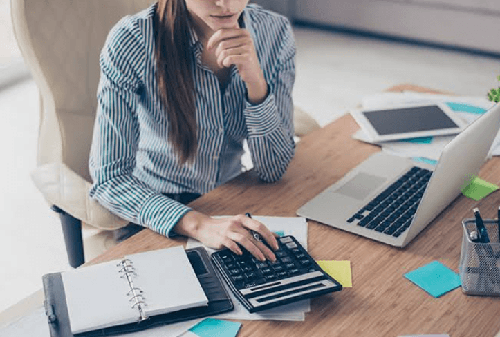 3 Key Benefits Of Working With A Small Business Accountant